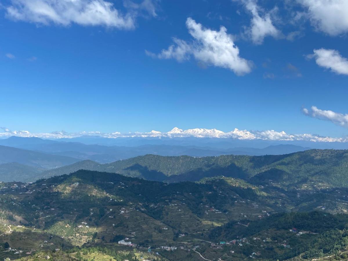 Wincliff Orchard Resort Mukteshwar Exteriör bild